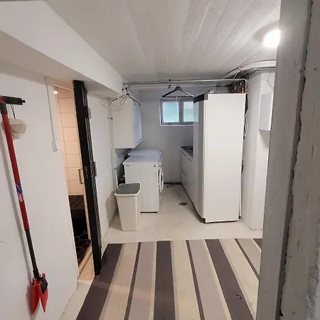 A Great Choice! Wooden Sauna, Pool Table, 3br, 2 Toilet, 2 Bathrooms *