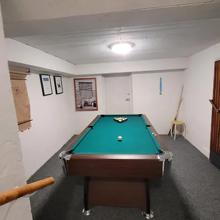 Semesterbostad A Great Choice! Wooden Sauna, Pool Table, 3br, 2 Toilet, 2 Bathrooms Uleåborg